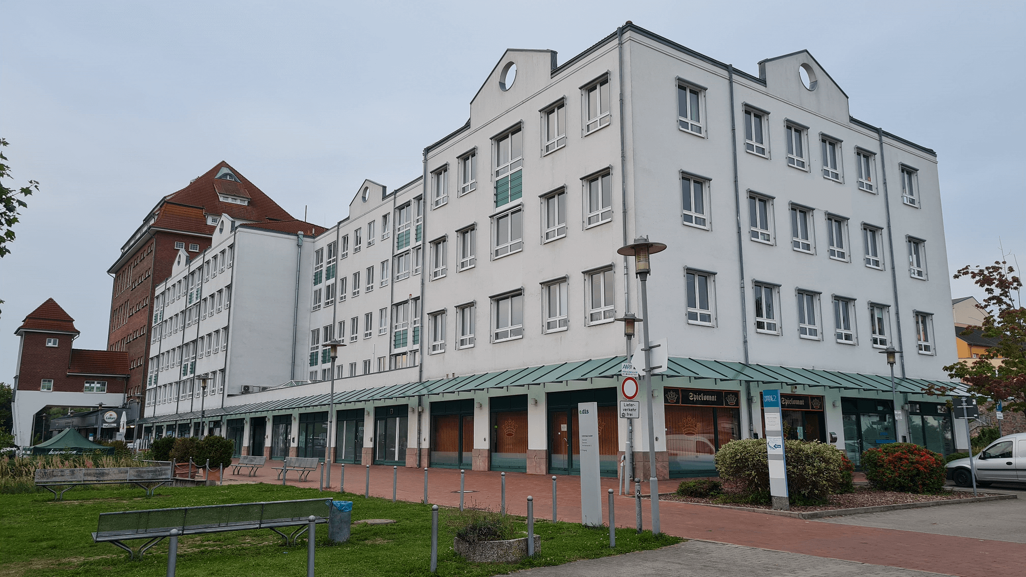 Inwentaryzacja pomieszczeń biurowych o pow. 75.000 m2